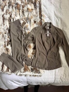 LULULEMON tan Define jacket and leggings set